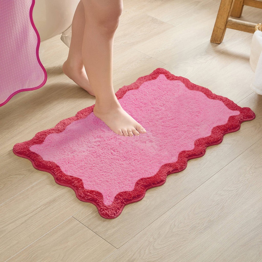 Nereida Bath Mat (Hot Pink): 20x32 inch