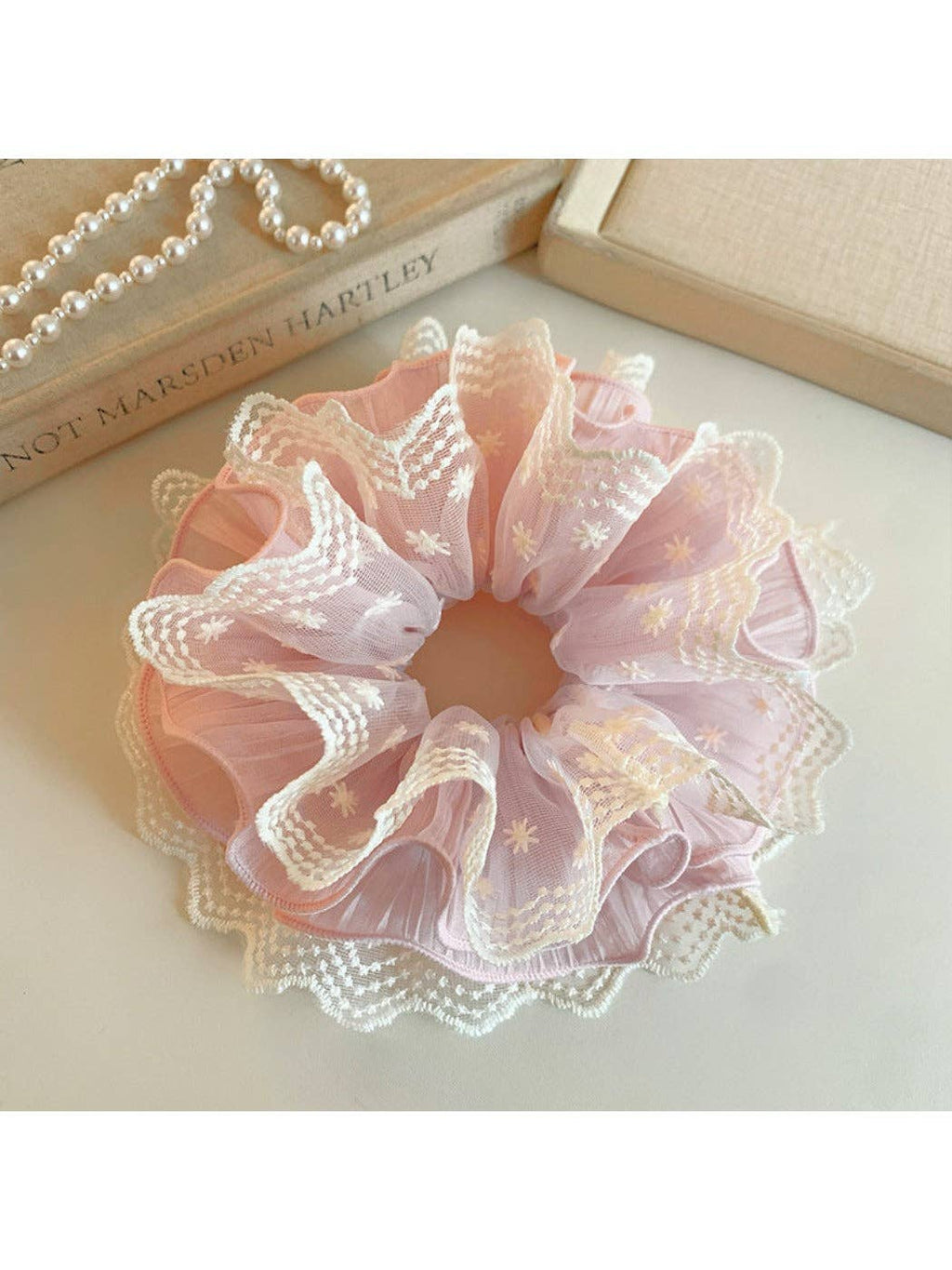 Gifty - Sweet Printed Ruffled Scrunchie: Pink