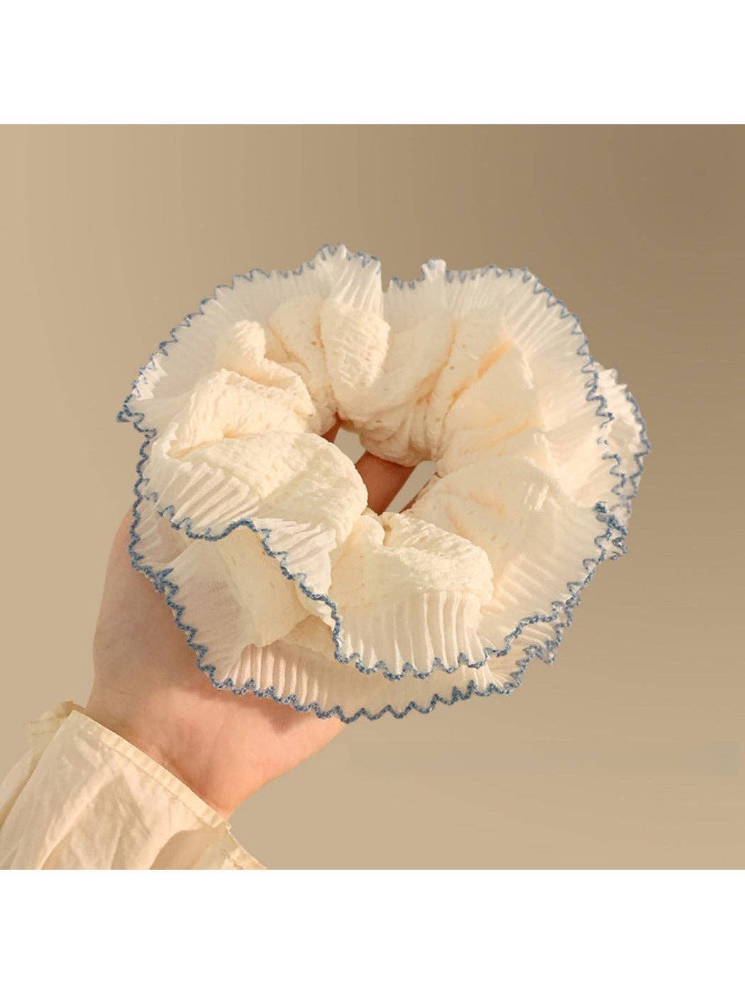 Gifty - Ruffled Lace Scrunchie: 1003#Red