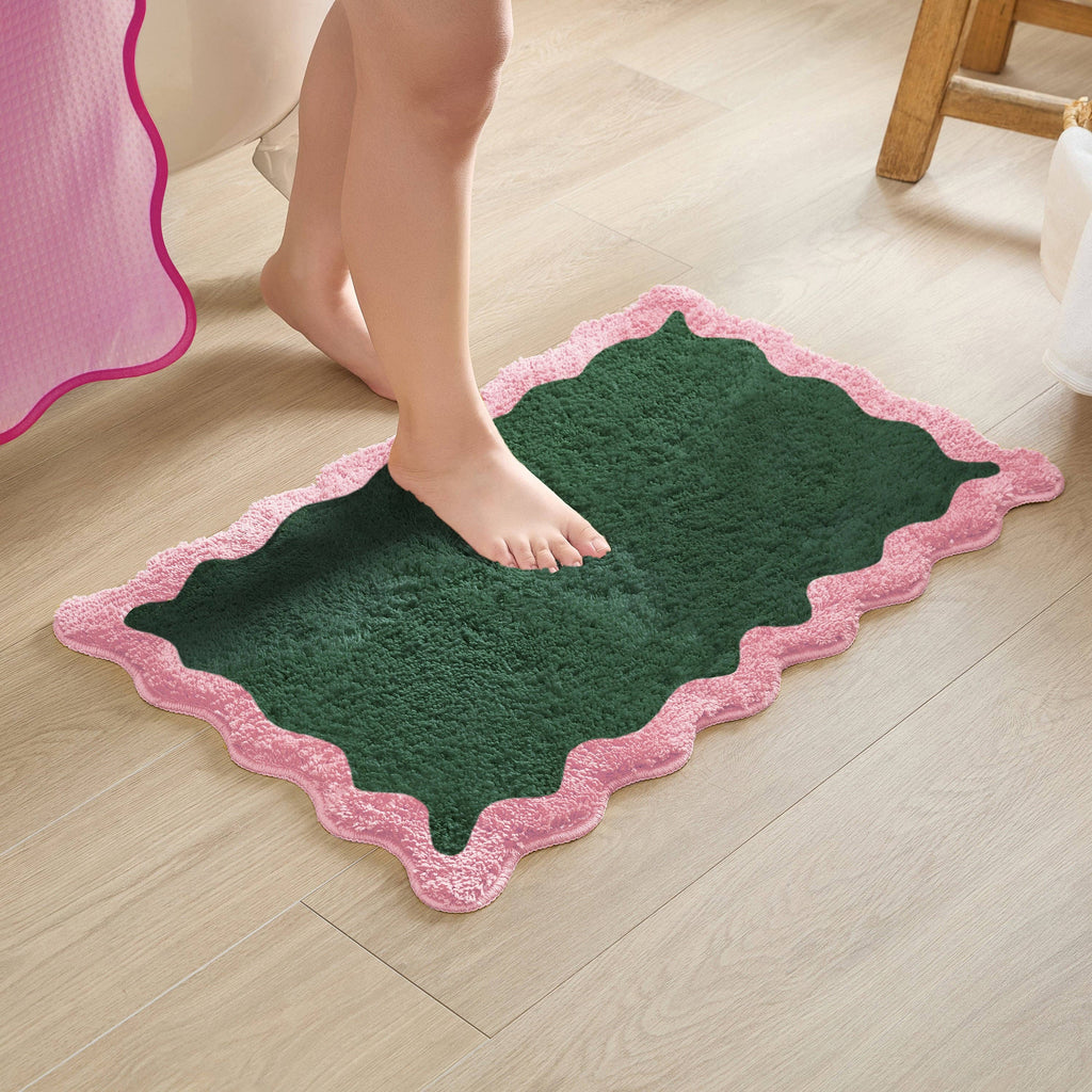 Nereida Bath Mat (Forest Pink): 20x32 inch