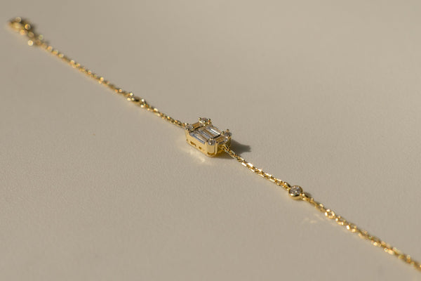 685bf416c0f3f4673dfe2462_baguette-bracelet-4_1751501523272.jpg