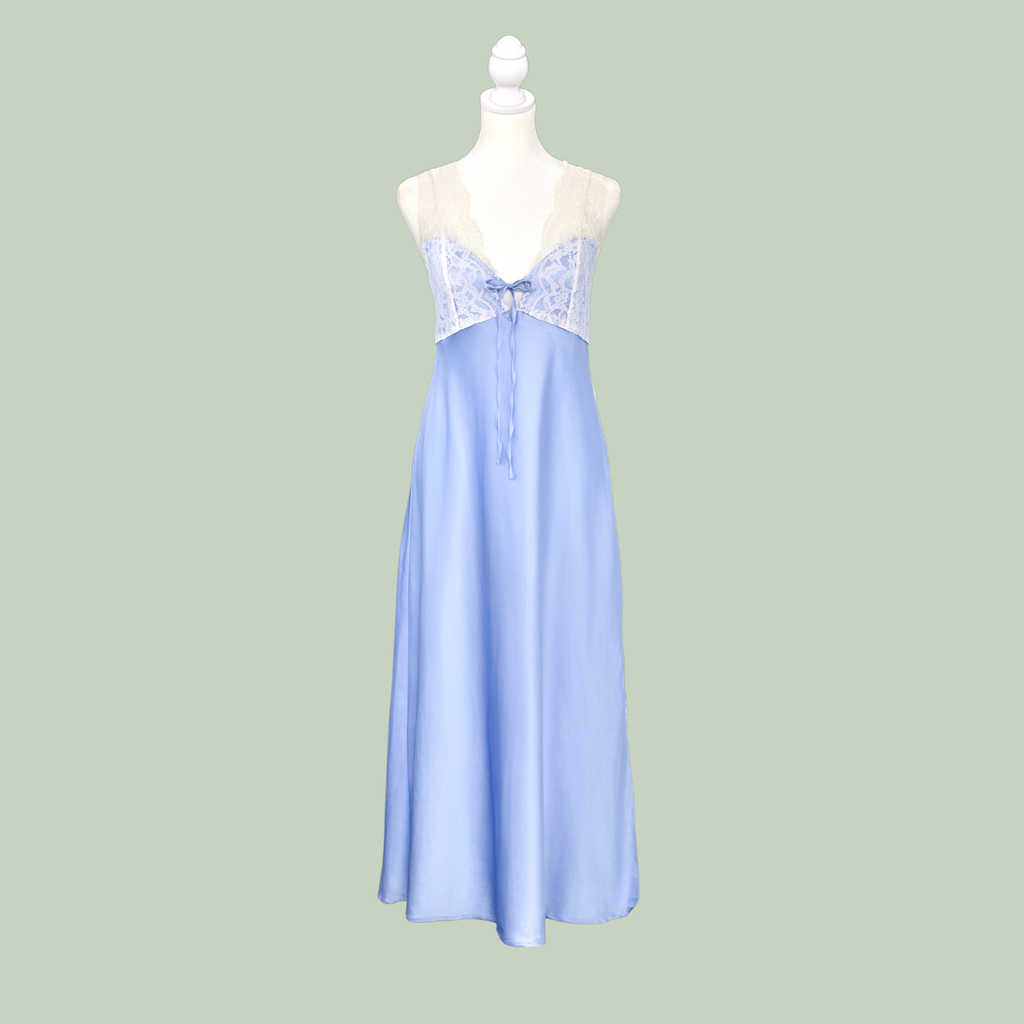 685bf416c0f3f4673dfe2462_blue-lace-dress-front_1778797637186.png