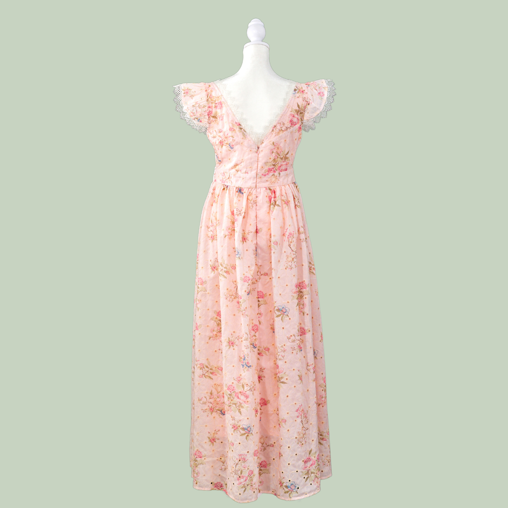 685bf416c0f3f4673dfe2462_cottage-cotton-dress-back_1778803208537.png