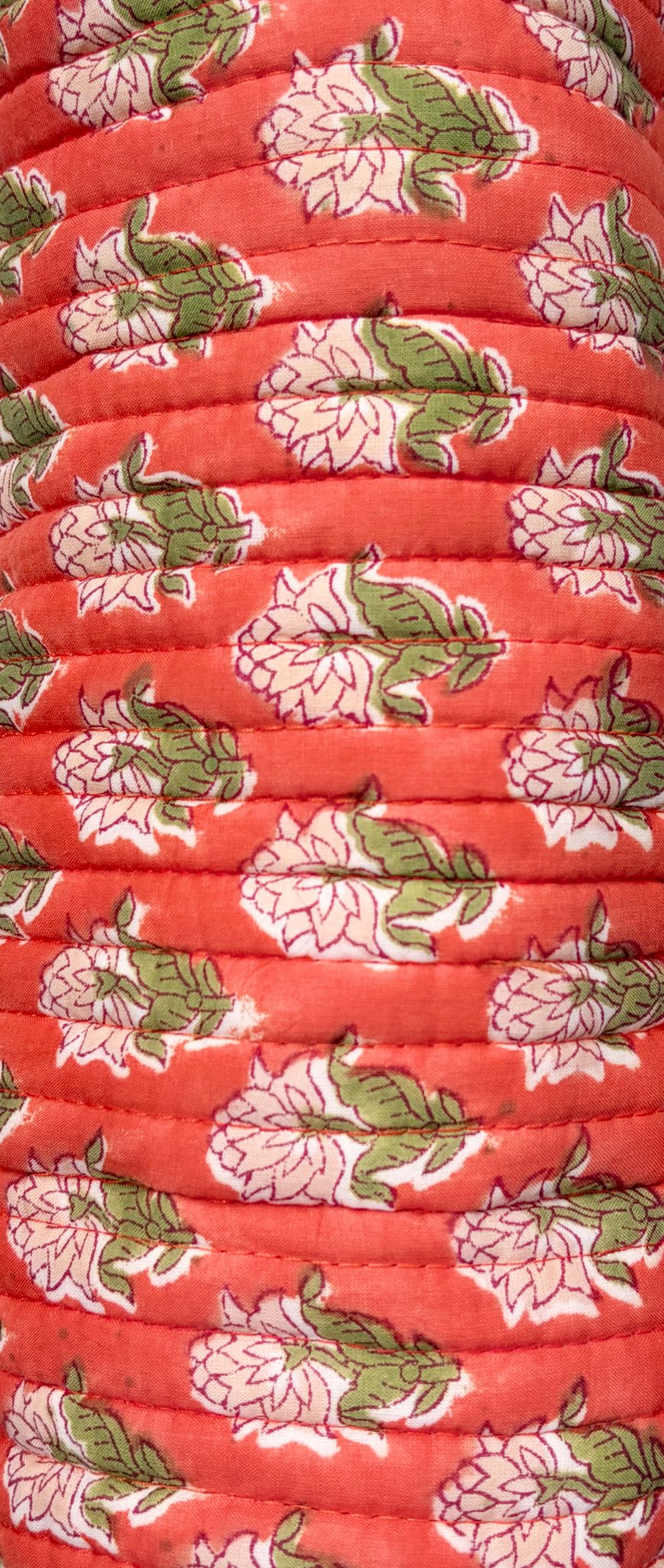 685bf416c0f3f4673dfe2462_house-of-mulmul-cotton-quilted-makeup-pencil-pouch-27-_1786980750350.jpeg