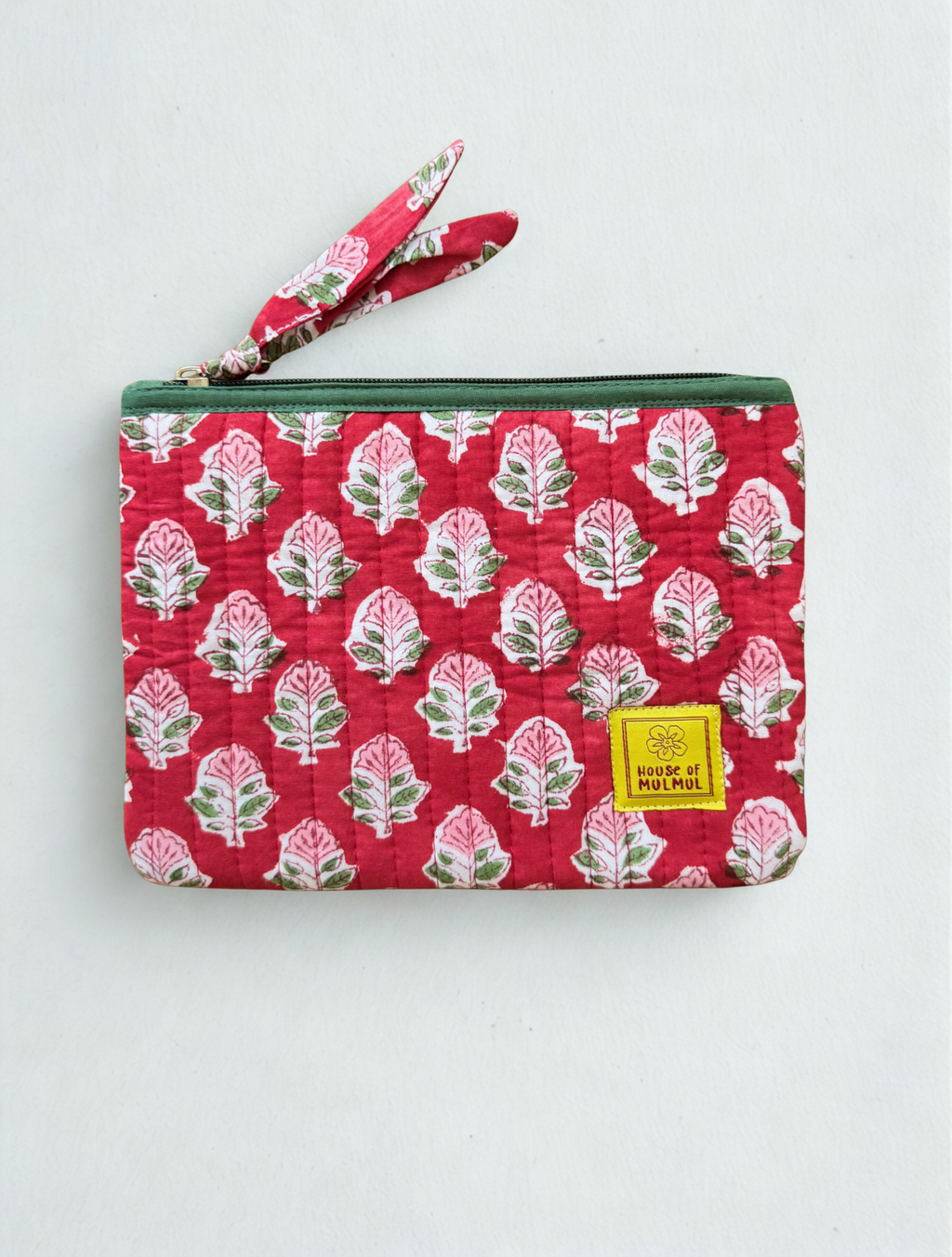 685bf416c0f3f4673dfe2462_house-of-mulmul-quilted-flat-passport-pouch-32-_1786910143325.png