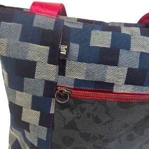 685bf416c0f3f4673dfe2462_no-waste-tote-bag-in-denim-2-_1765824397836.jpg