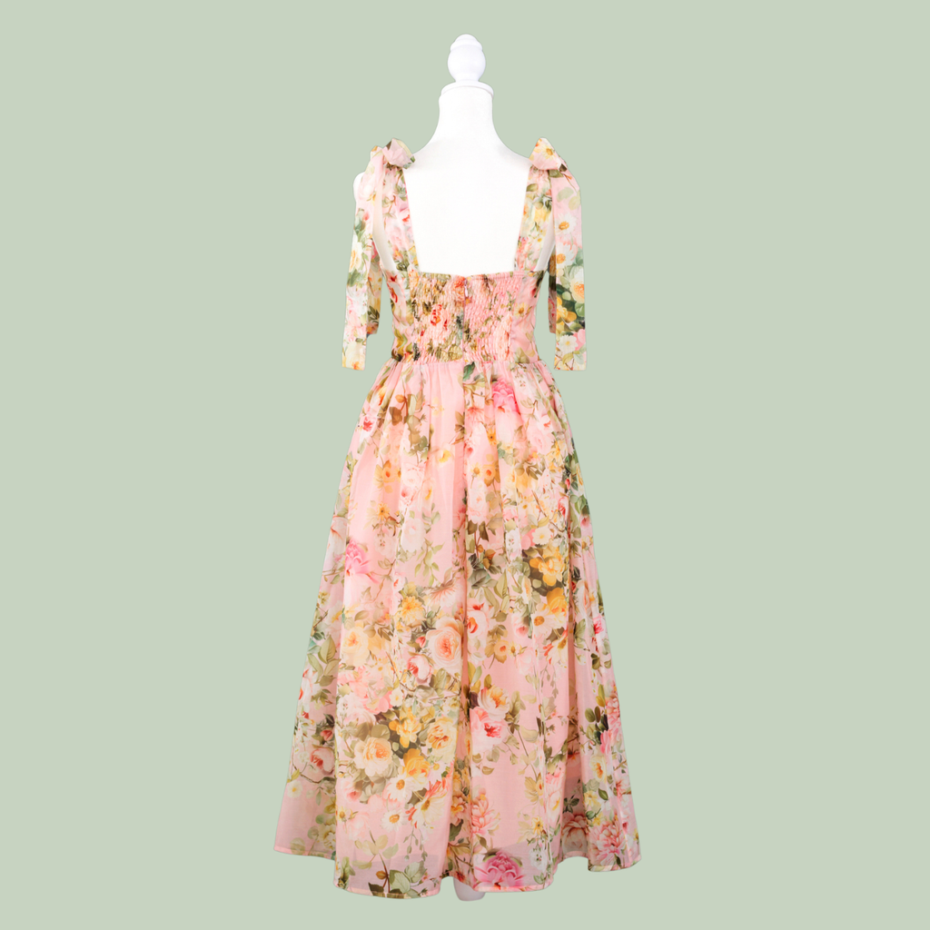 685bf416c0f3f4673dfe2462_peony-dress-back_1778800982875.png