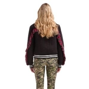685bf416c0f3f4673dfe2462_quilted-bomber-jacket-with-plaid-ruffle-5-_1765824675855.jpg