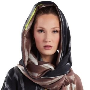 685bf416c0f3f4673dfe2462_reversible-pocket-infinity-scarf-in-black-and-brown-cotton-terry-3-_1765825203292.jpg