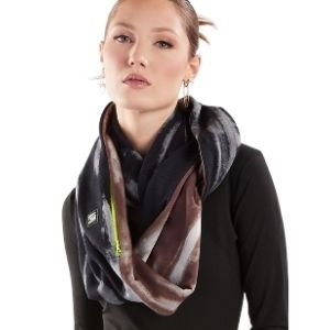 685bf416c0f3f4673dfe2462_reversible-pocket-infinity-scarf-in-black-and-brown-cotton-terry_1765825188315.jpg