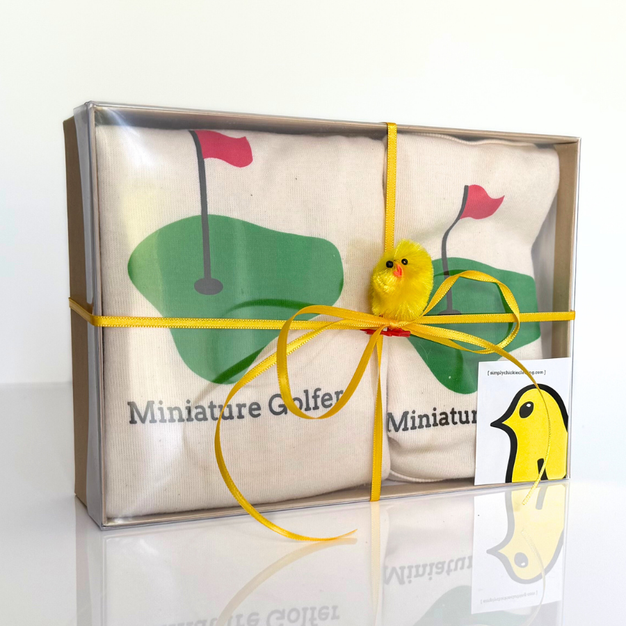685bf416c0f3f4673dfe2462_simply-chickie-gift-box-mini-golfer-2_1763500808846.png