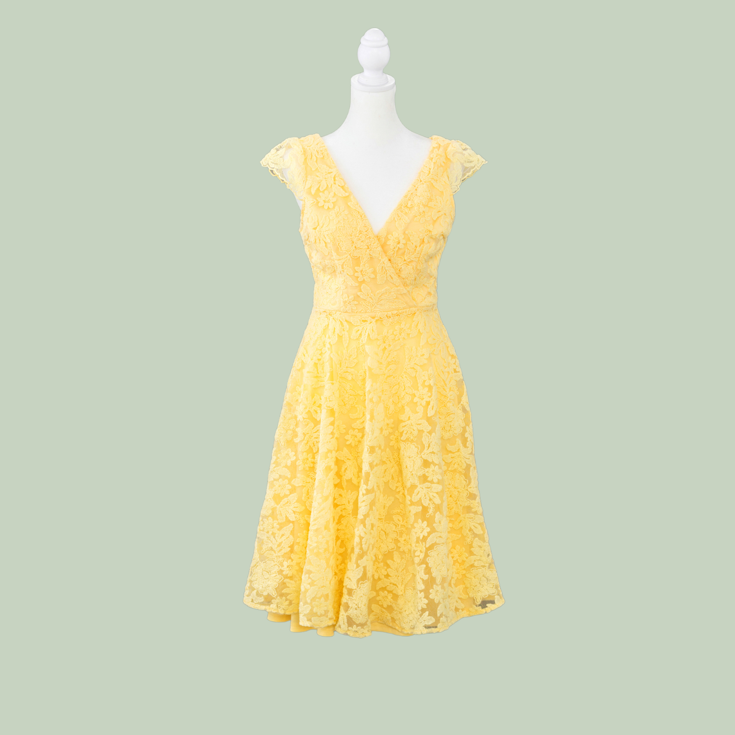 685bf416c0f3f4673dfe2462_yellow-dress-front_1778794976628.png