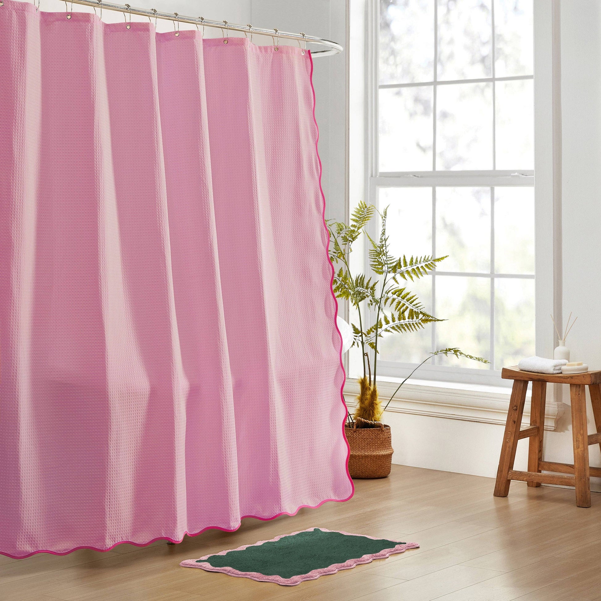 Nereida Bath Mat (Forest Pink): 20x32 inch