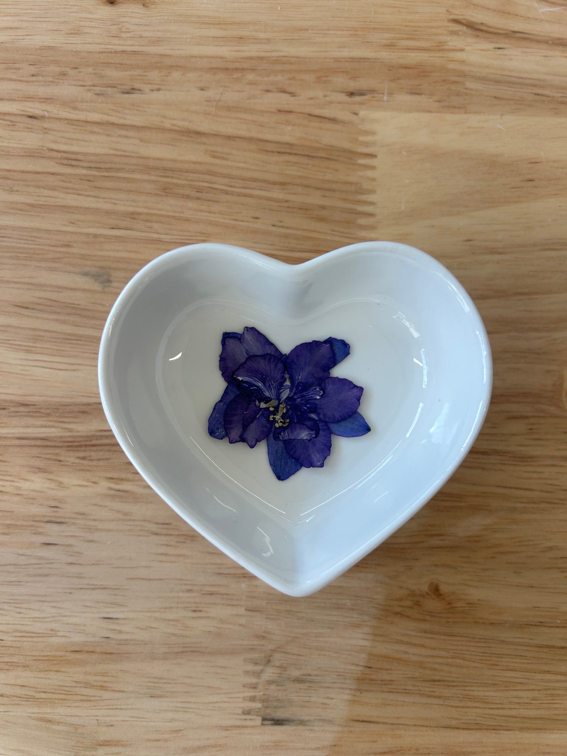 Resin Trinket Dish Workshop