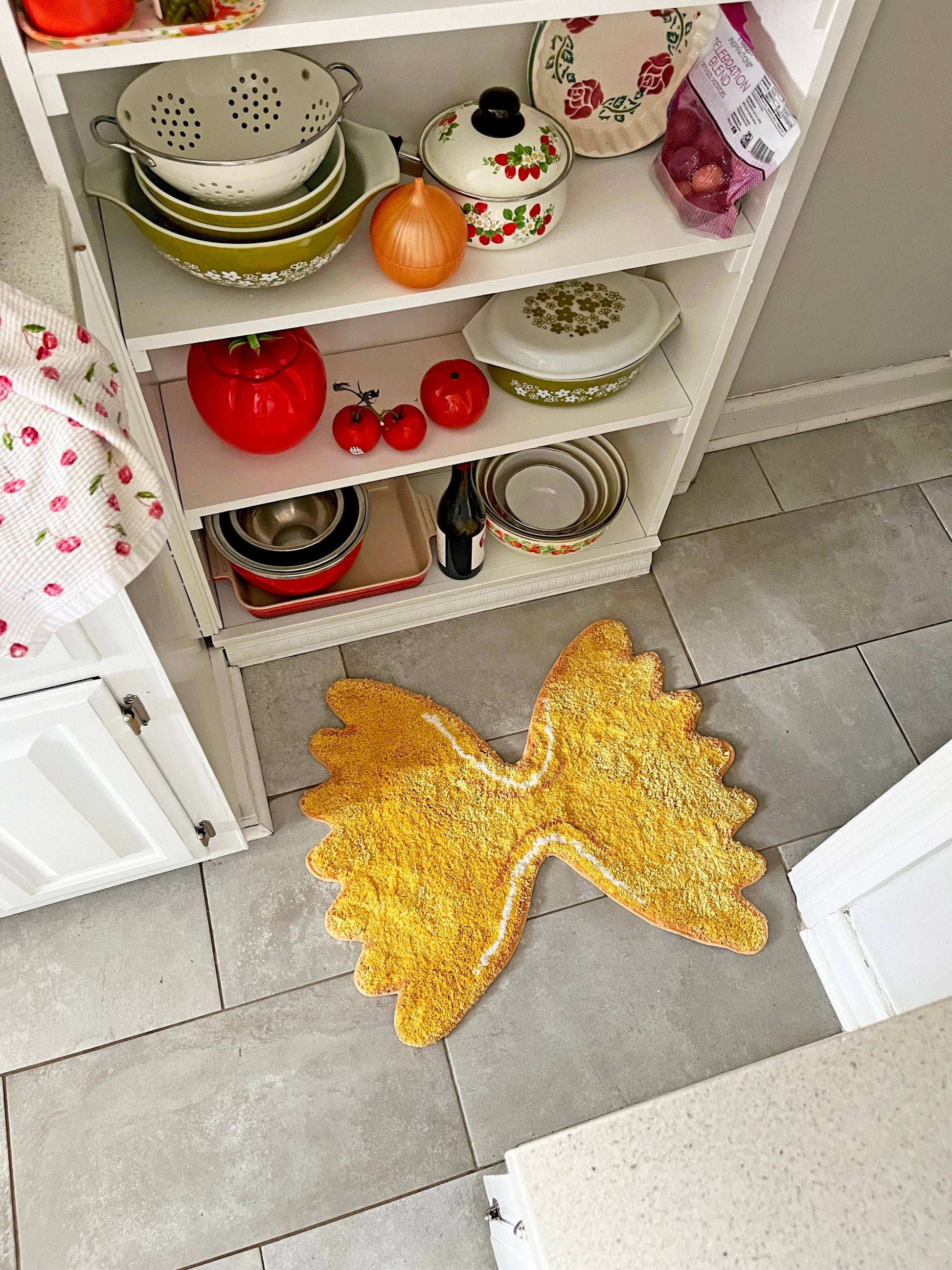 Farfalle Rug