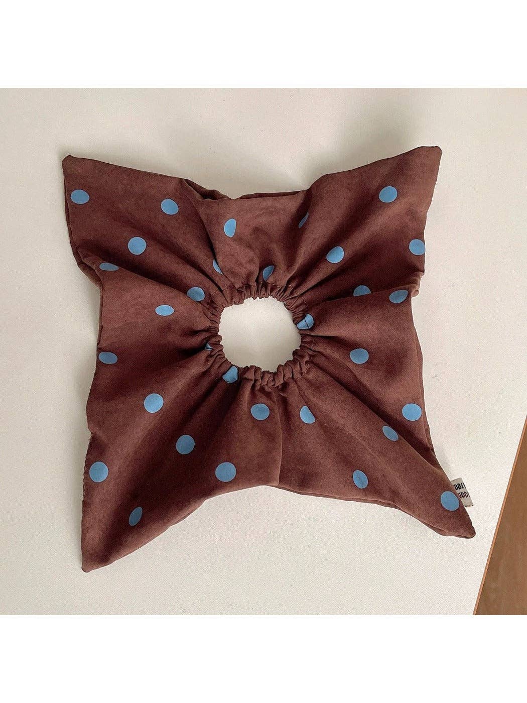 Gifty - Elegant Blue Polka Dot Hair Scrunchie: Brown1485