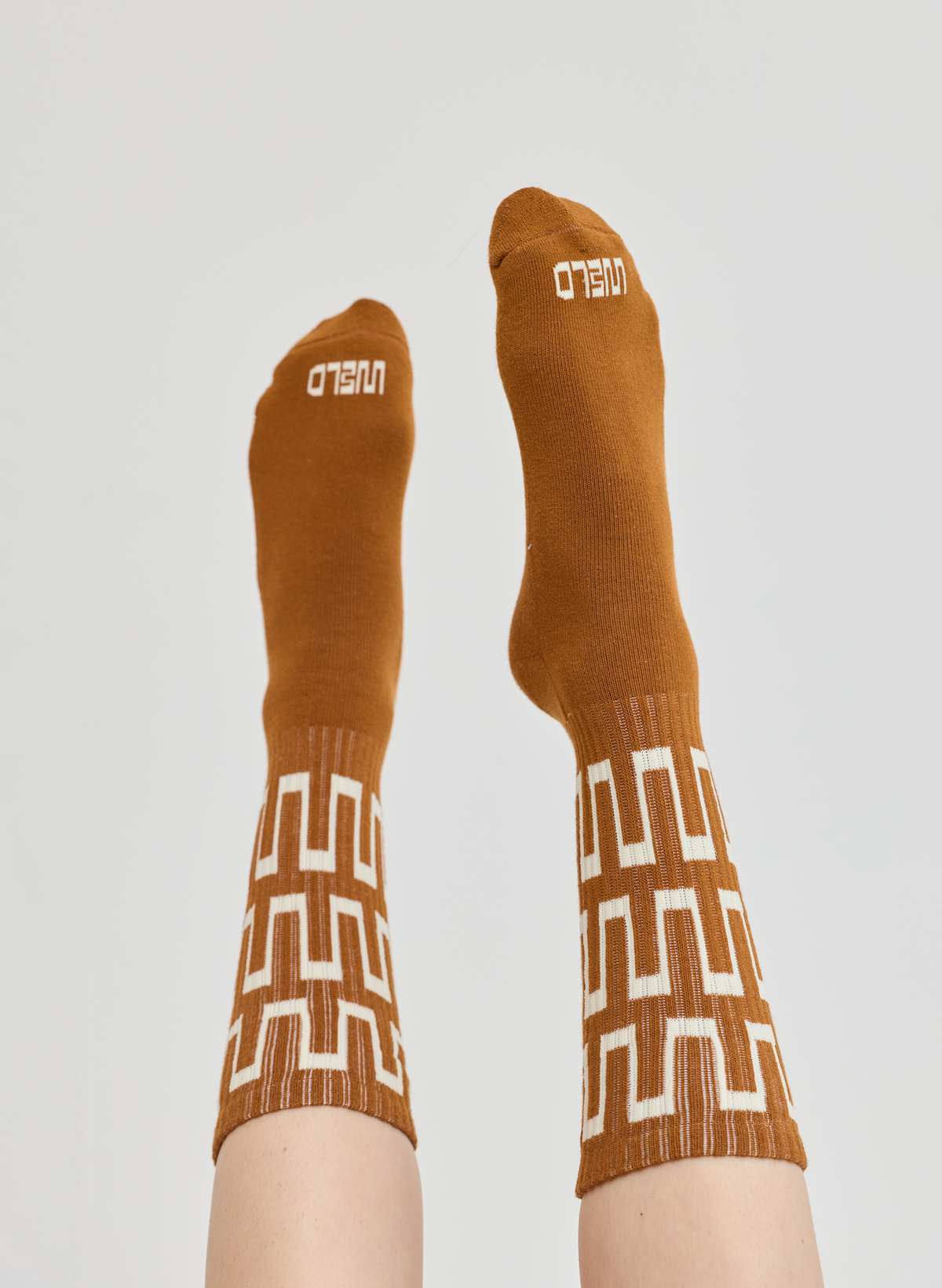 Slacker Crew Socks: Cactus